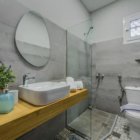 Filoxenia Luxury & Kalliteros
